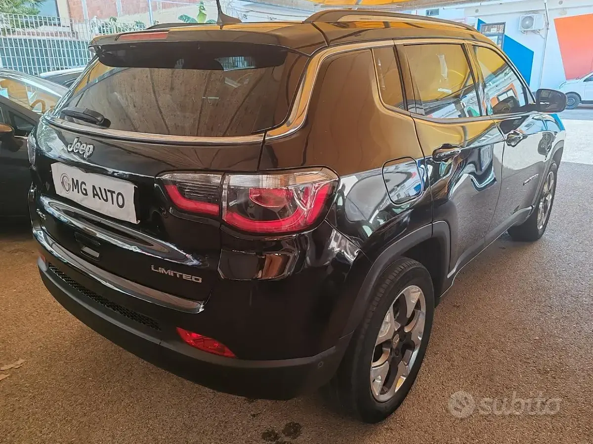 Usata Jeep Compass Limited 170 CV (125 kW) 2020 Nero SUV