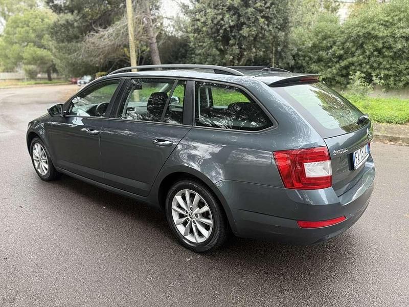 Usata Skoda Octavia G-TEC Active 110 CV (80 kW) 2015 Station wagon