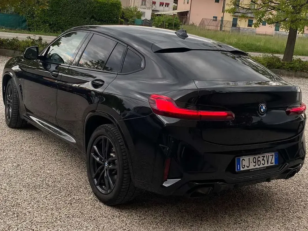 Usata BMW X4 M Sport 249 CV (183 kW) 2022 Nero SUV