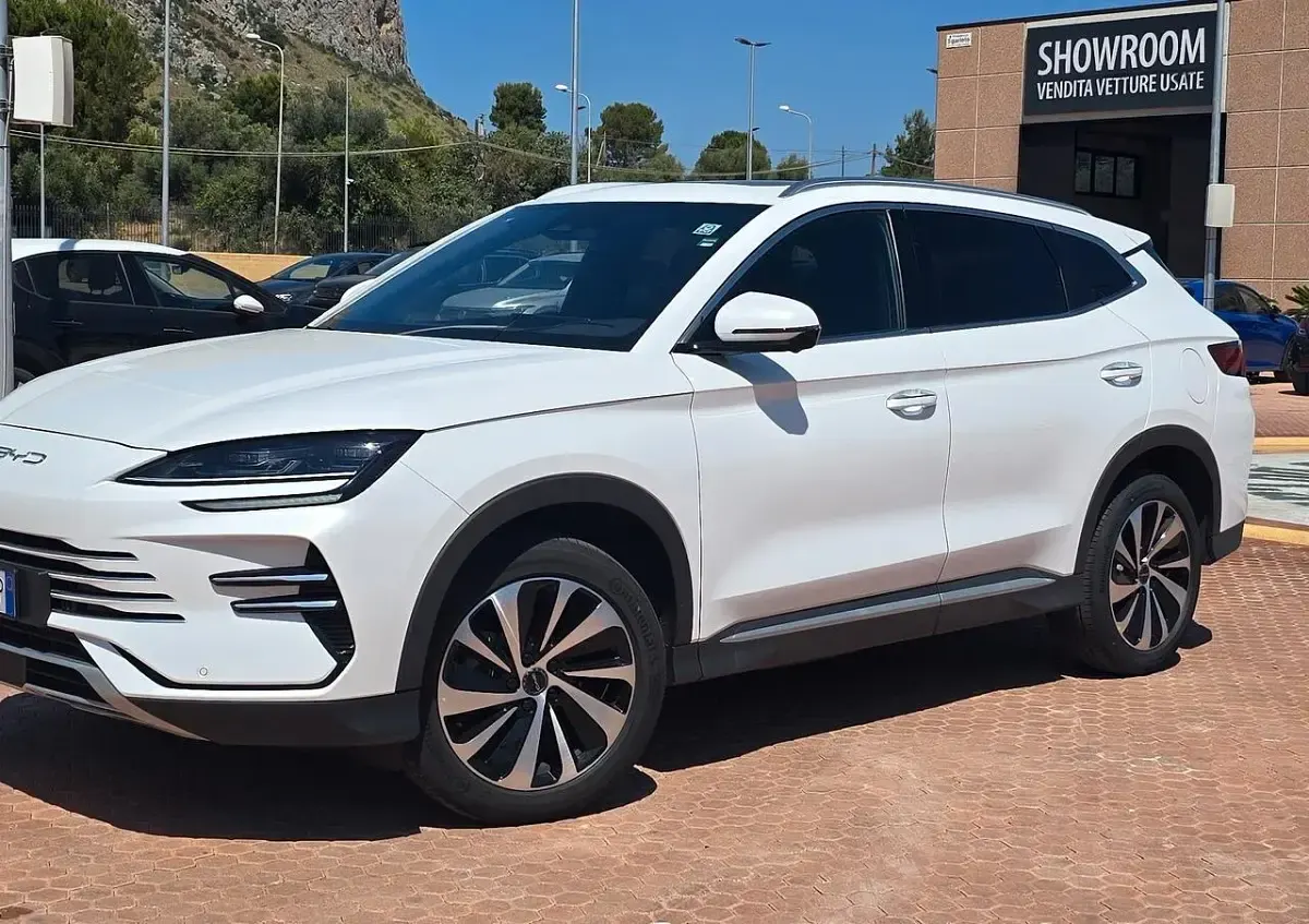 Usata BYD Seal U Boost 97 CV (71 kW) 2025 Bianco SUV