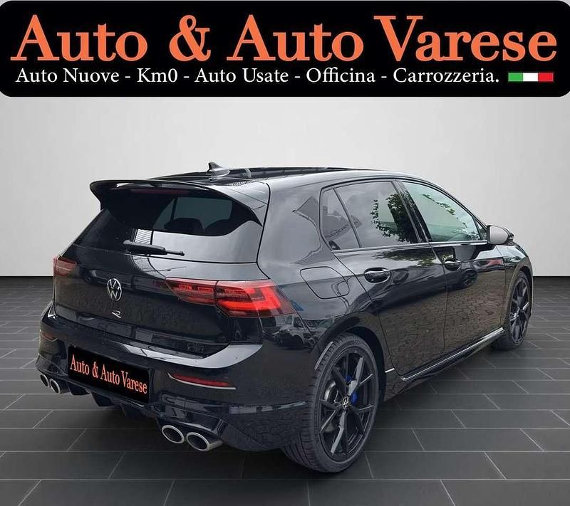 Usata VW Golf VIII Style 320 CV (235 kW) 2022 Nero Utilitaria