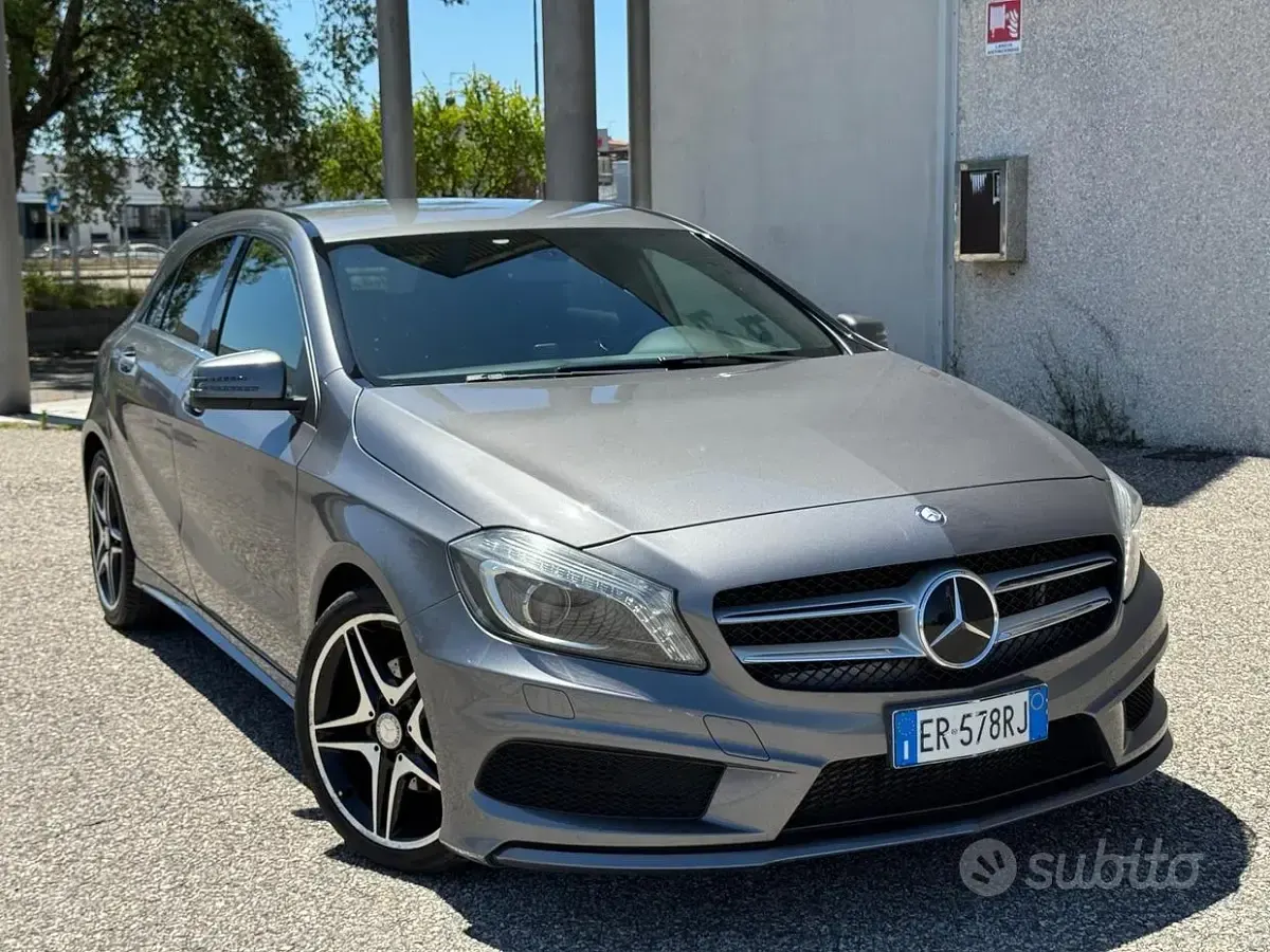 Usata Mercedes A180 Premium 109 CV (80 kW) 2013 Grigio Utilitaria