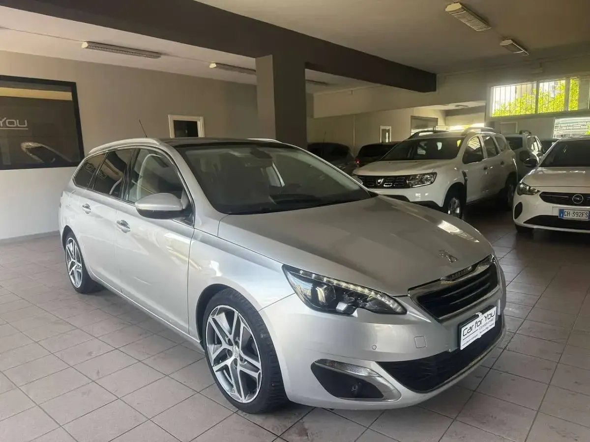 Usata Peugeot 308 Allure 120 CV (88 kW) 2017 Argento Station wagon
