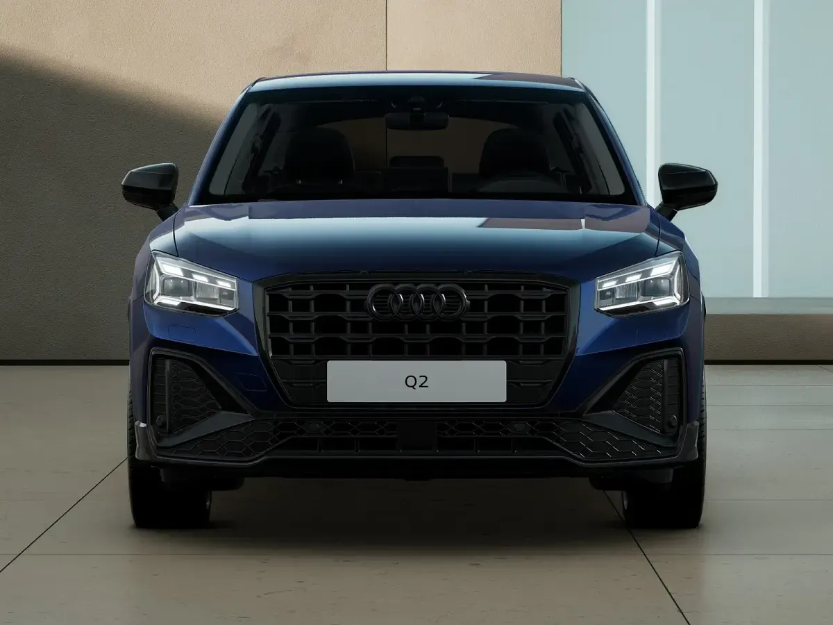 Nuova Audi Q2 Sport 2026 Blu navarra metallizzato SUV