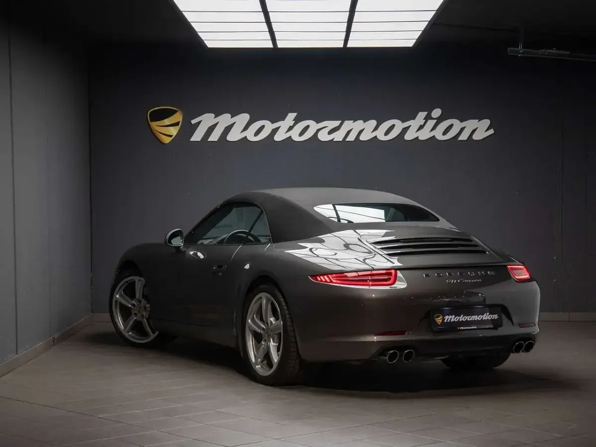 Usata Porsche 911 Carrera Cabriolet 349 CV (256 kW) 2013 Grigio agata Cabrio