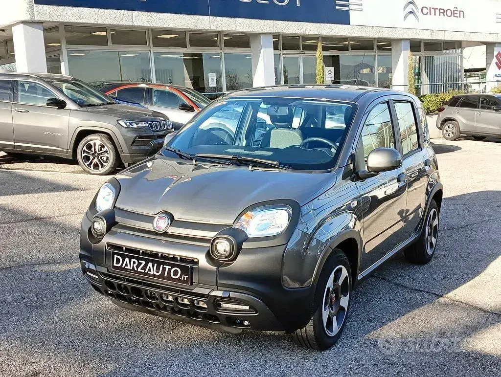 Usata Fiat Panda Cross Cross 69 CV (50 kW) 2023 Utilitaria