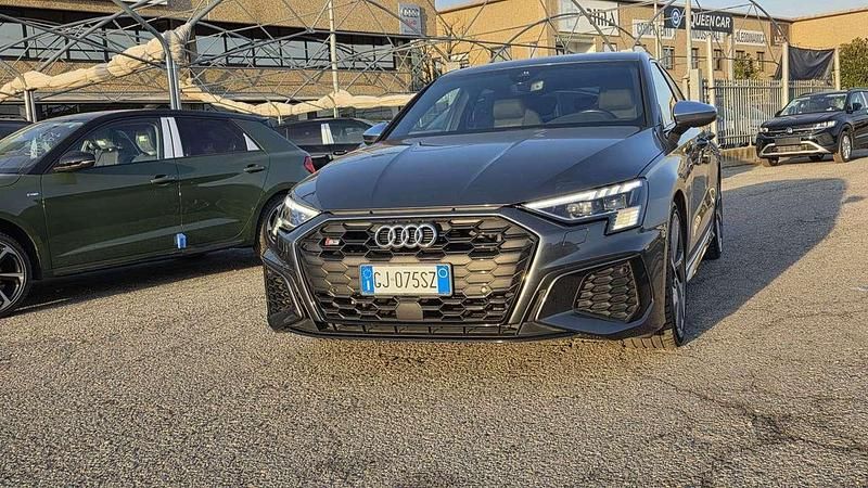 Usata Audi S3 Ambiente 310 CV (228 kW) 2022 Grigio daytona Berlina