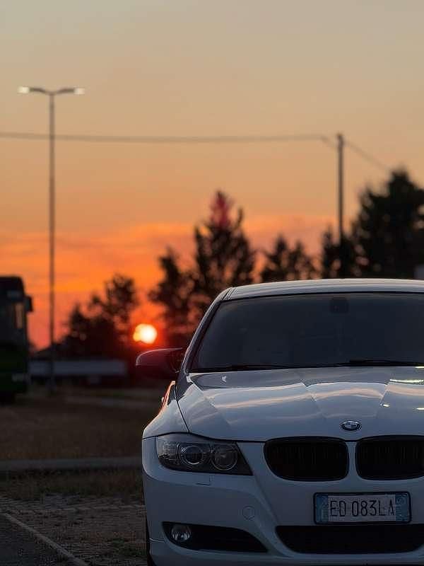 Usata BMW 320 Efficient Dynamics 184 CV (135 kW) 2010 Berlina