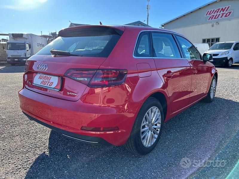 Usata Audi A3 Ambiente 110 CV (80 kW) 2014 Rosso Berlina