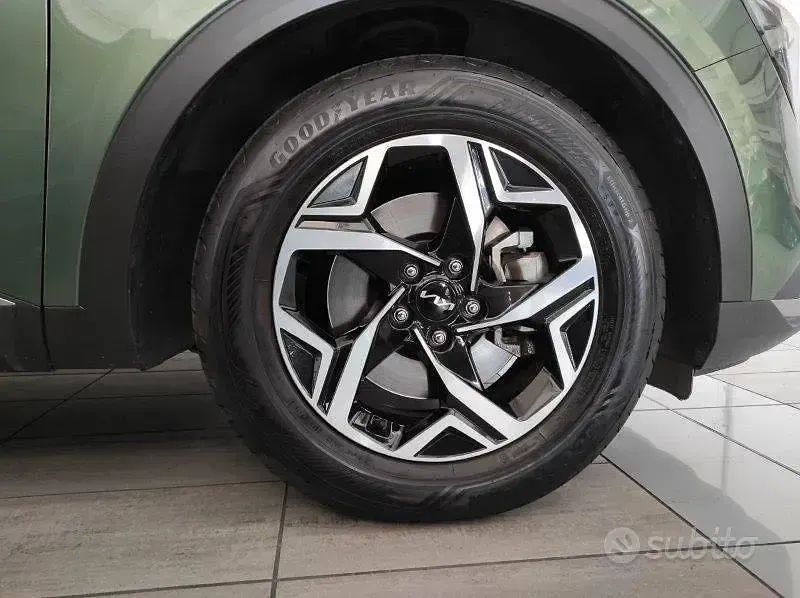 Usata Kia Sportage 136 CV (100 kW) 2024 Verde SUV
