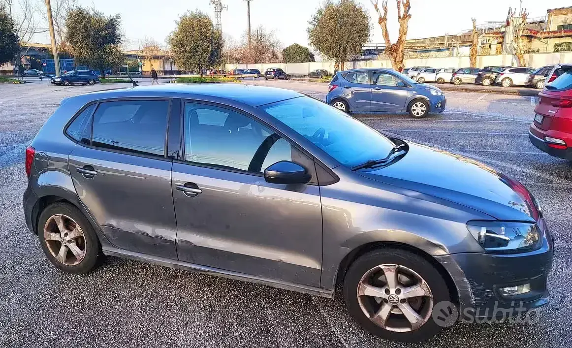 Usata VW Polo 75 CV (55 kW) 2009 Grigio Utilitaria