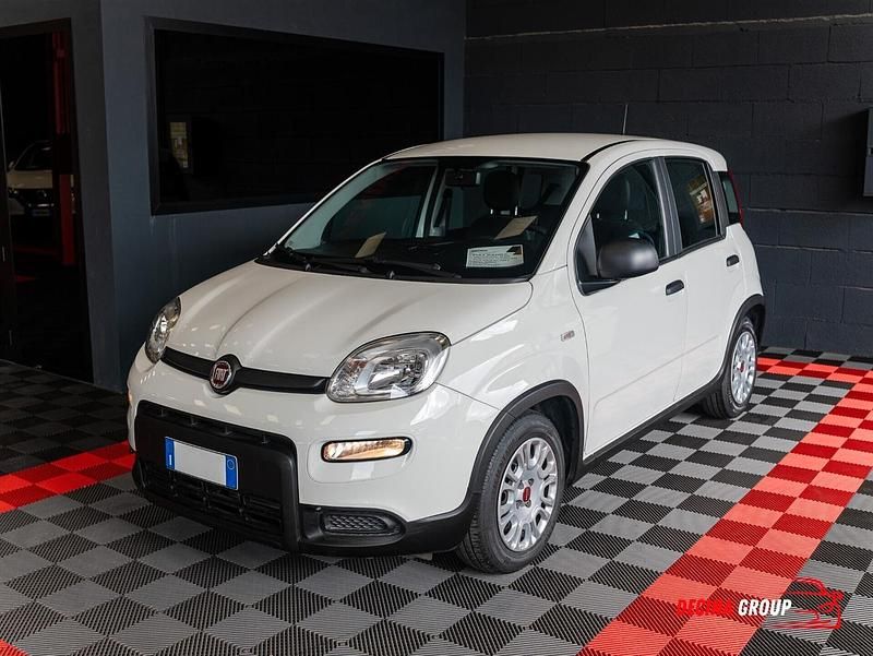 Usata Fiat Panda S 70 CV (51 kW) 2023 Bianco Utilitaria