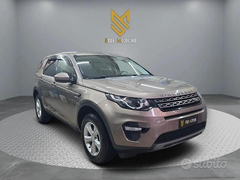 Usata Land Rover Discovery Sport HSE Luxury 149 CV (109 kW) 2016 Marrone SUV