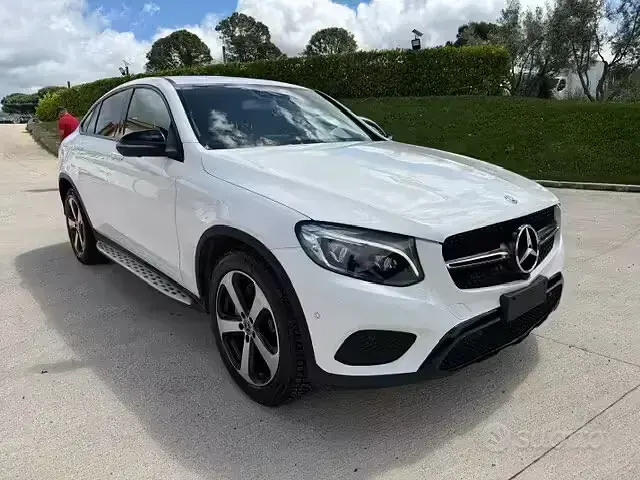 Usata Mercedes GLC220 170 CV (125 kW) 2018 Bianco SUV