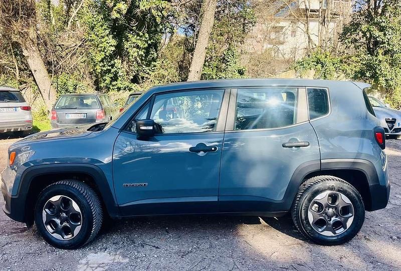 Usata Jeep Renegade Sport 120 CV (88 kW) 2017 Grigio SUV