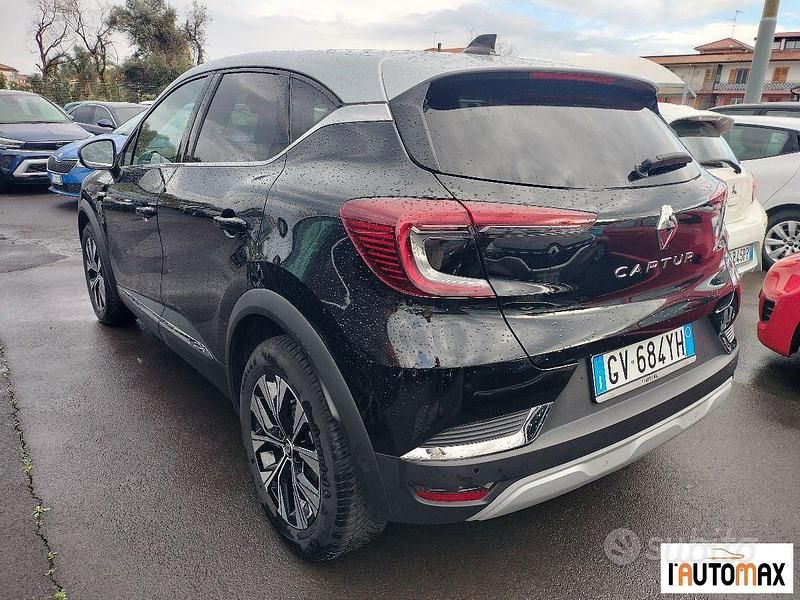 Usata Renault Captur Techno 91 CV (66 kW) 2024 Nero SUV