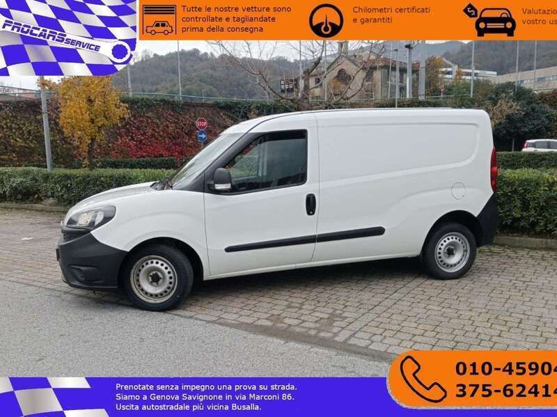 Usata Fiat Doblò 105 CV (77 kW) 2021 Bianco Monovolume