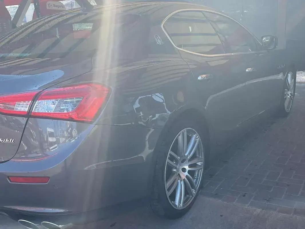 Usata Maserati Ghibli 275 CV (202 kW) 2015 Grigio Berlina