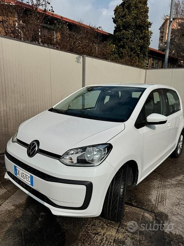 Usata VW up! 68 CV (50 kW) 2022 Utilitaria