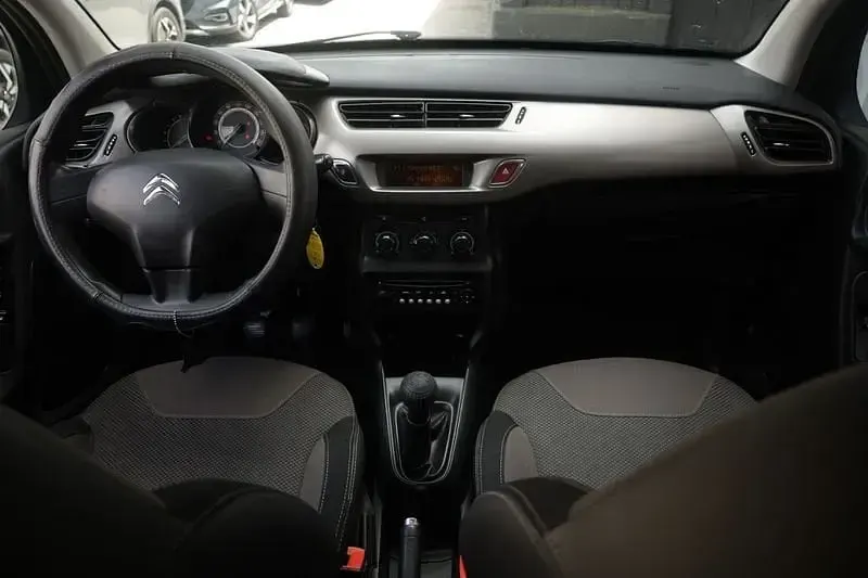 Usata Citroën C3 PureTech 68 CV (50 kW) 2015 Grigio Utilitaria
