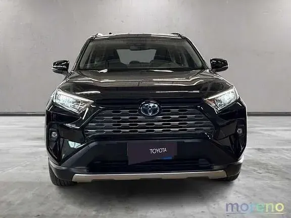 Second-hand Toyota RAV4 Active 178 CP (130 kW) 2022 Negru SUV