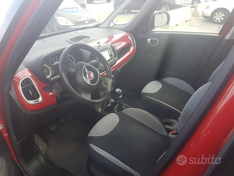 Rosso Usata 2016 Fiat 500L Monovolume | 8000 € (Ottimo prezzo) - Immagine 1/4