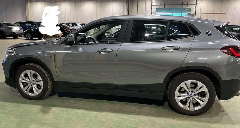 Usata BMW X2 125 CV (91 kW) 2023 Metallico SUV