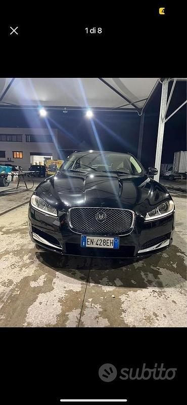 Usata Jaguar XF 190 CV (139 kW) 2012 Blu Berlina