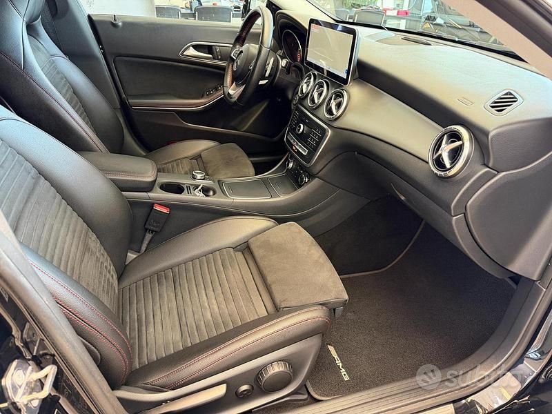 Usata Mercedes CLA200 Shooting Brake Premium 136 CV (100 kW) 2018 Nero Station wagon