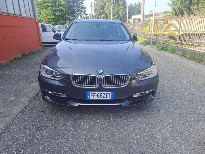 Grigio Usata 2016 BMW 318 Luxury Line Station wagon | 7500 € (Super prezzo) - Immagine 1/4