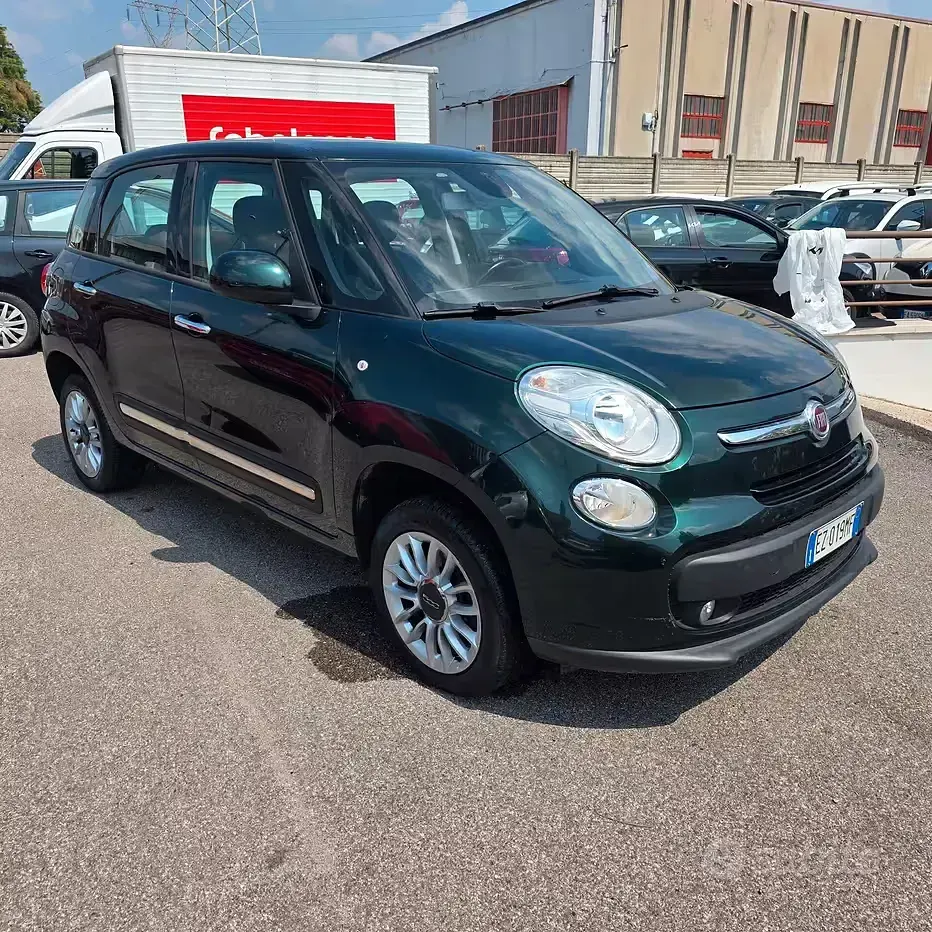 Usata Fiat 500L Living 80 CV (58 kW) 2015 Verde Monovolume