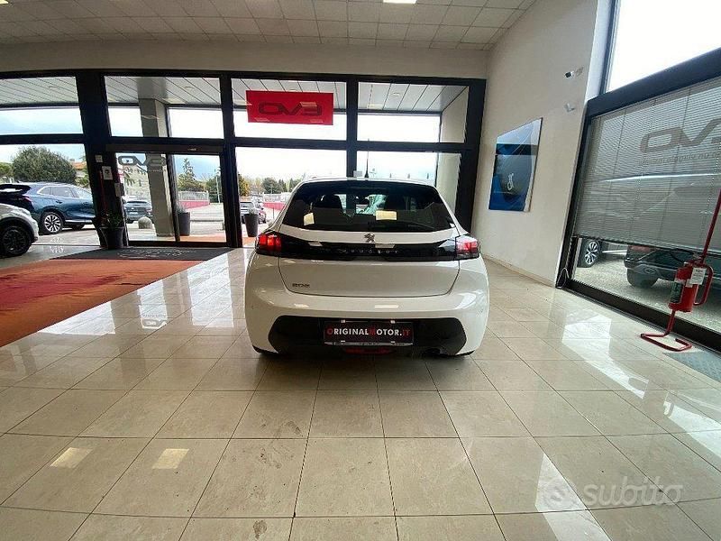 Usata Peugeot 208 Active 75 CV (55 kW) 2020 Bianco Utilitaria
