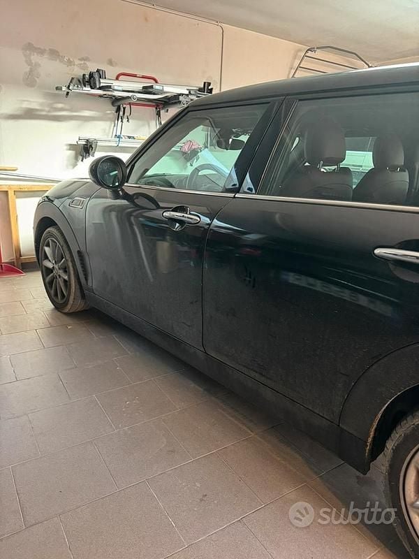 Usata Mini One D Clubman 116 CV (85 kW) 2017 Nero Station wagon