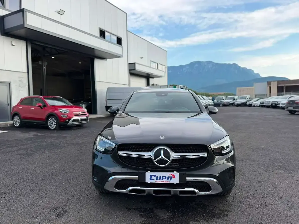 Usata Mercedes GLC300 Premium Plus 245 CV (180 kW) 2019 Other SUV