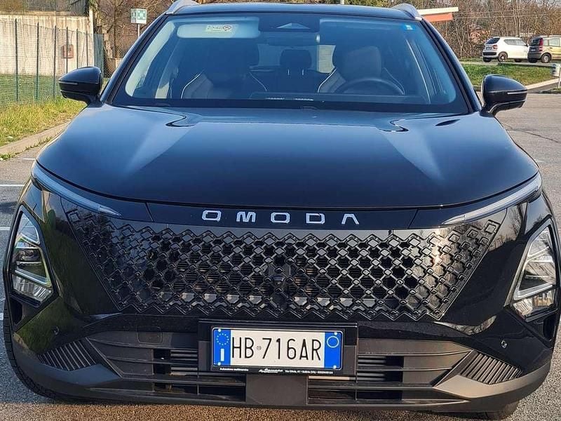 Usata Omoda 5 147 CV (108 kW) 2025 Nero SUV
