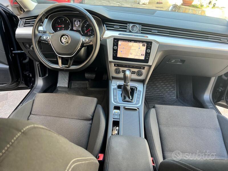 Usato 2017 VW Passat 1.6 Diesel 105 CV (12.990 €)