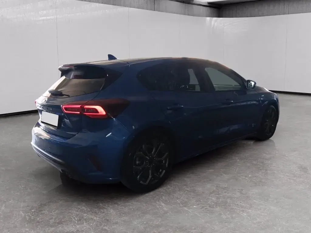 Usata Ford Focus ST-Line X 125 CV (91 kW) 2024 Blu Berlina