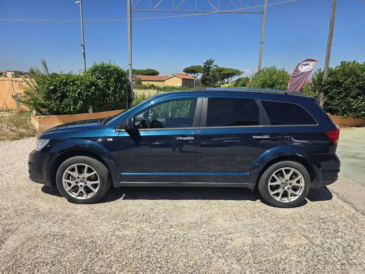 Usata Fiat Freemont Lounge 170 CV (125 kW) 2014 Verde SUV
