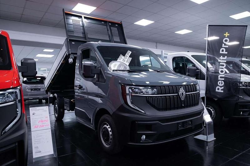 Nuova Renault Master R.S. 150 CV (110 kW) 2025 Grigio Monovolume