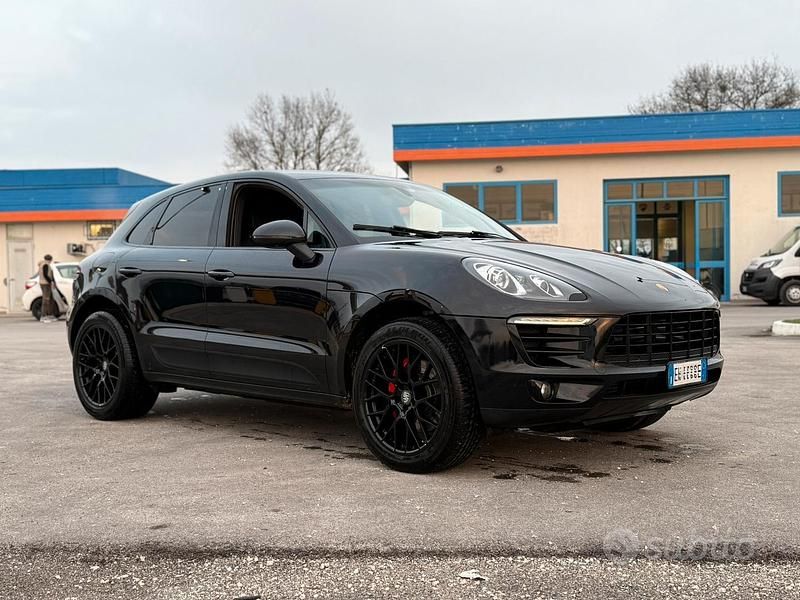 Usata Porsche Macan S 300 CV (220 kW) 2014 Nero SUV