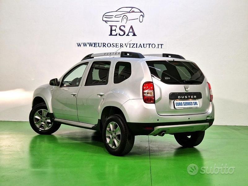 Usata Dacia Duster Lauréate 110 CV (80 kW) 2018 Grigio SUV