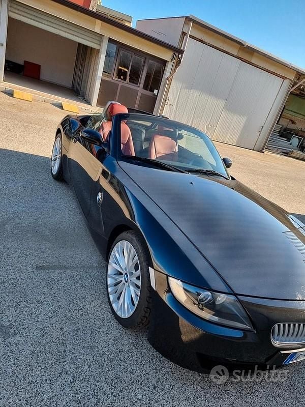 Usata BMW Z4 150 CV (110 kW) 2006 Nero Cabrio