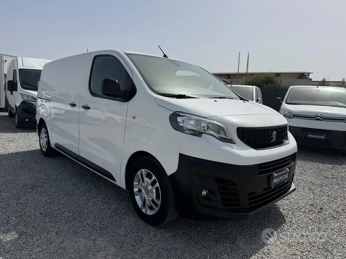 Usata Peugeot Expert 144 CV (105 kW) 2021 Bianco Furgone