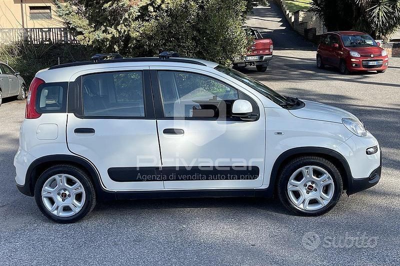 Usata Fiat Panda Cross Cross 70 CV (51 kW) 2022 Bianco Utilitaria