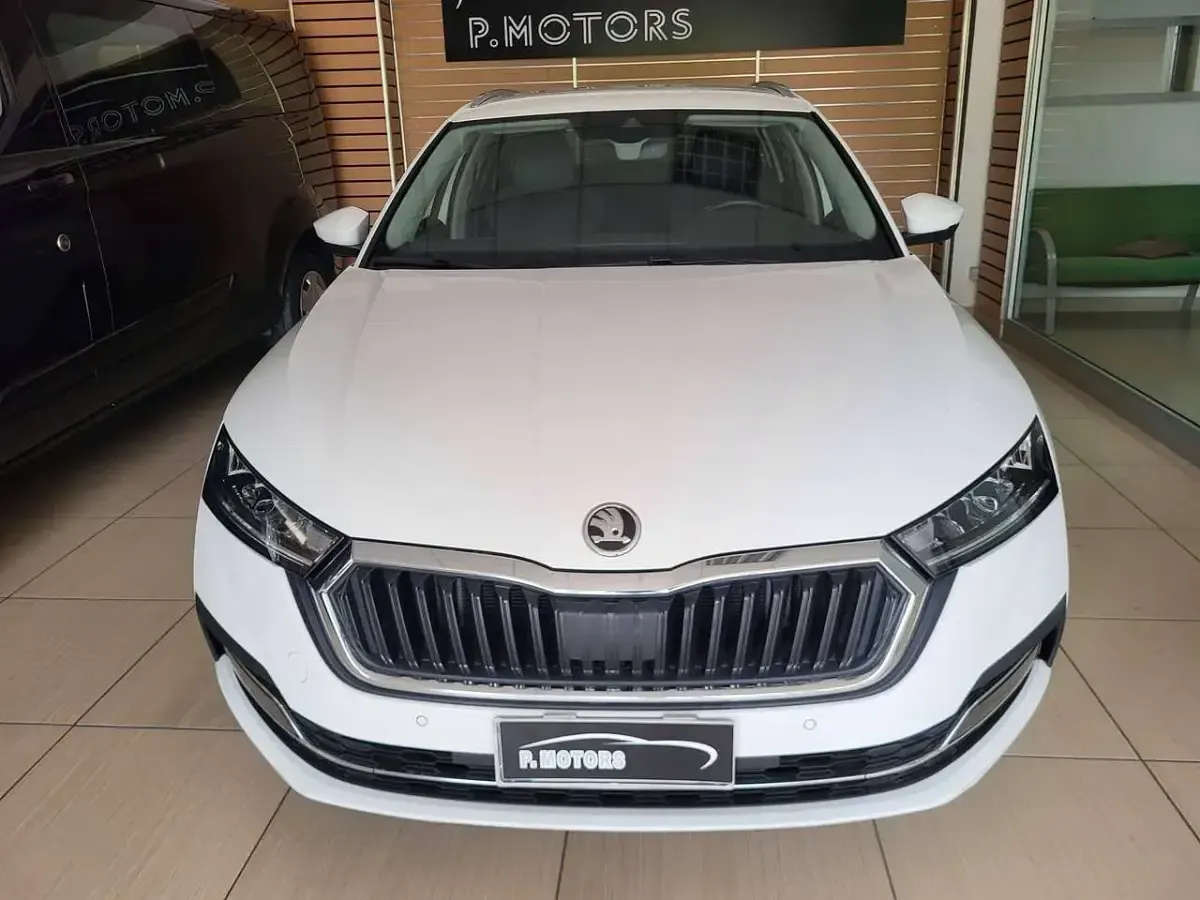 Usata Skoda Octavia Style 116 CV (85 kW) 2023 Bianco Station wagon