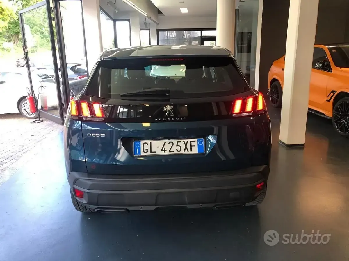 Usata Peugeot 3008 GT 131 CV (96 kW) 2022 Bluazzurro SUV