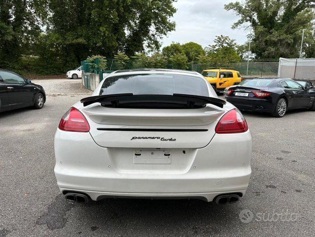 Usata Porsche Panamera Turbo 500 CV (367 kW) 2010 Utilitaria