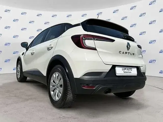 Usata Renault Captur Life 101 CV (74 kW) 2020 Bianco SUV