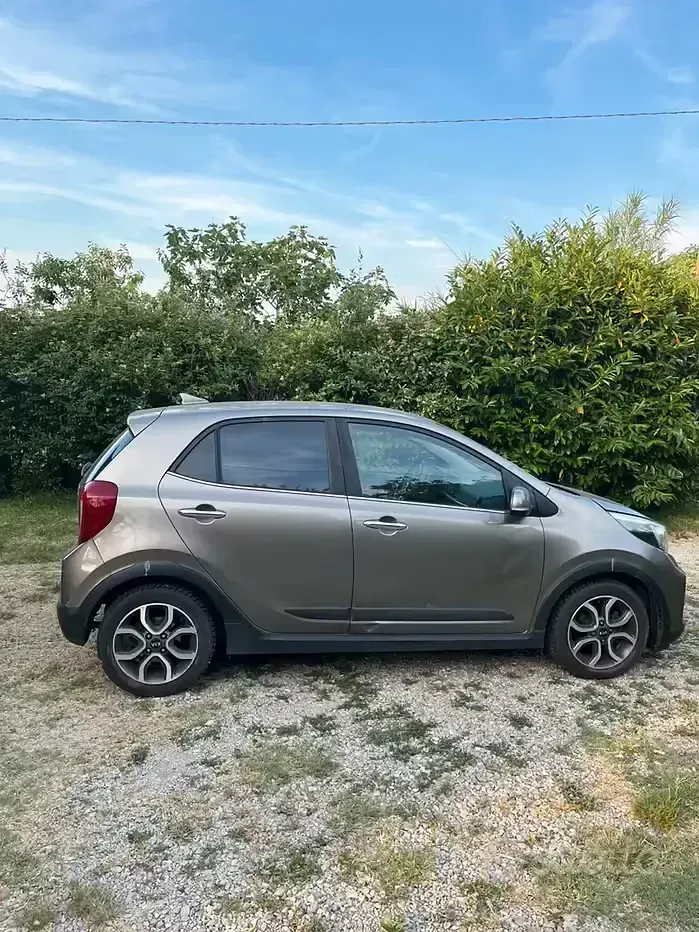Usata Kia Picanto 67 CV (49 kW) 2019 Utilitaria