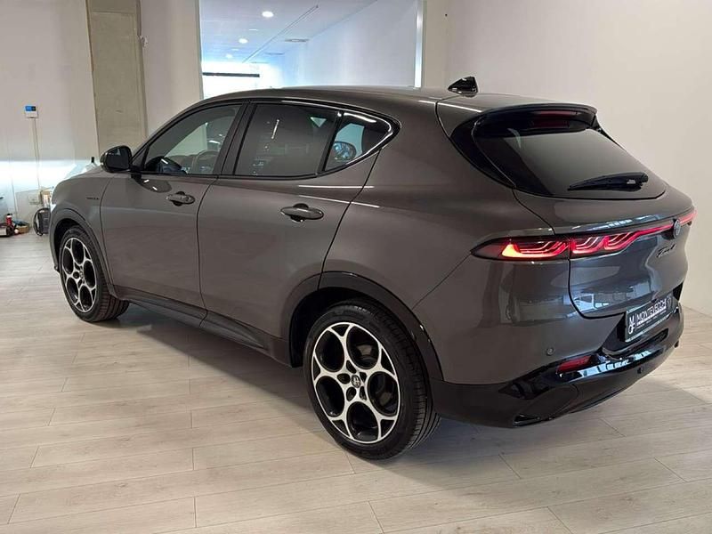 Usata Alfa Romeo Tonale Veloce 160 CV (117 kW) 2024 Grigio SUV